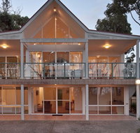 Lochani on the Bay - Accommodation Batemans Bay