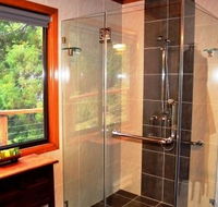 A Waterfall Hideout-Rainforest Cabin for Couples - Accommodation Batemans Bay