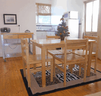 Aussie Bacon and Eggs Cottages - Accommodation Batemans Bay