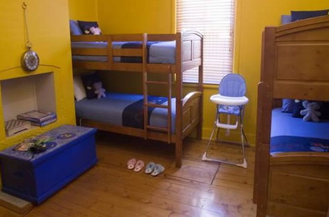 Emaroo Cottage On Argent Street - Accommodation Batemans Bay 2