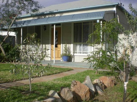 Kookaburra Cottage - Broken Hill - Accommodation Batemans Bay 4