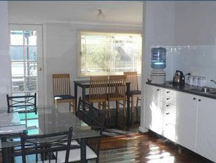 Comfort Cottage - Accommodation Batemans Bay 0