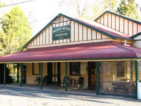Bridge Hotel At Jingellic - Accommodation Batemans Bay 0