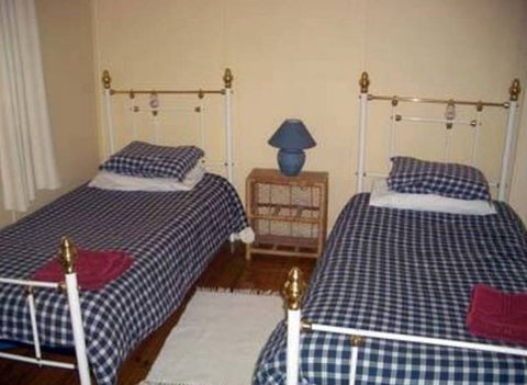 Honeysuckle Cottage Jingellic - Accommodation Batemans Bay 2