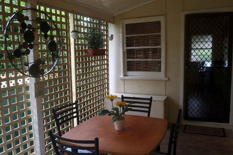 Kastle On King - Accommodation Batemans Bay 3