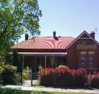 Tumut Accommodation Sefton House - Accommodation Batemans Bay