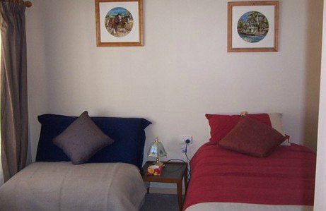 Azalea Cottage - Accommodation Batemans Bay 4