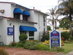 Alabaster Motor Inn - Accommodation Batemans Bay 0