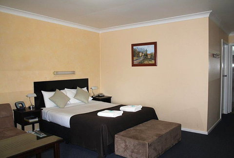 Taree Highway Motor Inn - Accommodation Batemans Bay 1
