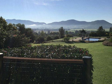 Avon View Stays - Accommodation Batemans Bay 3