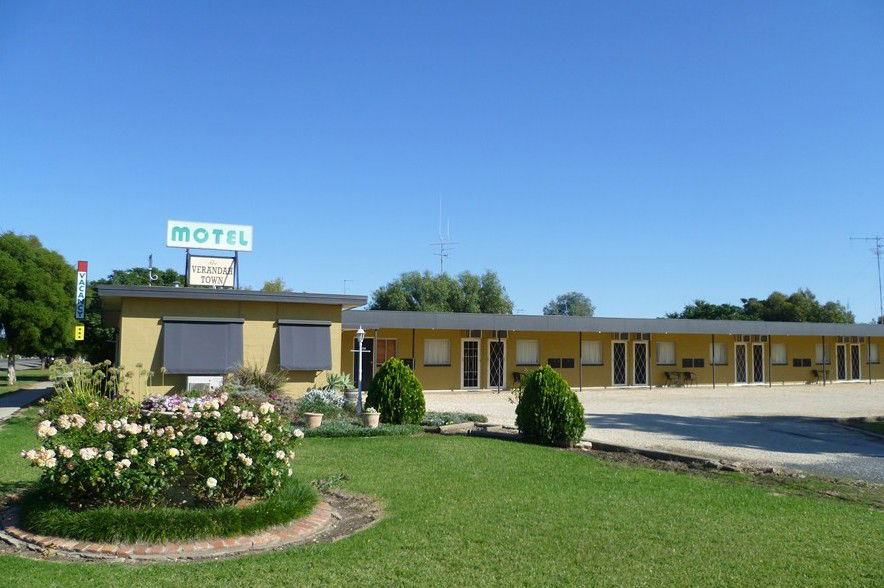 Lockhart NSW Accommodation Batemans Bay