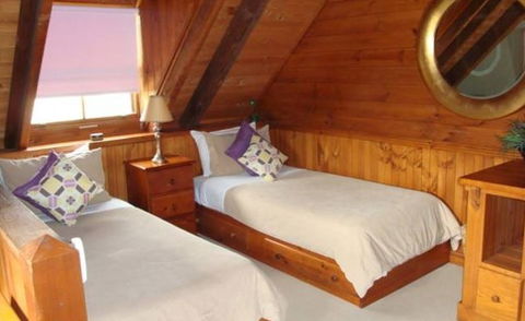 Bonn Abbey - Accommodation Batemans Bay 0