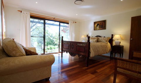Cicada Country House - Accommodation Batemans Bay 3