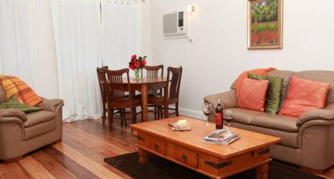 Avoca House Bed And Breakfast - Accommodation Batemans Bay 1