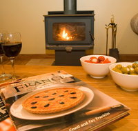 Bingle Tree Retreat - Accommodation Batemans Bay