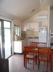 Carinya Ski Ranch - Accommodation Batemans Bay 2