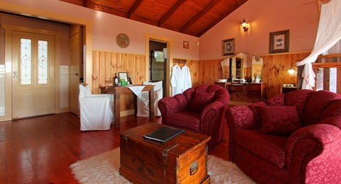 A Settlers Cottage - Accommodation Batemans Bay 1