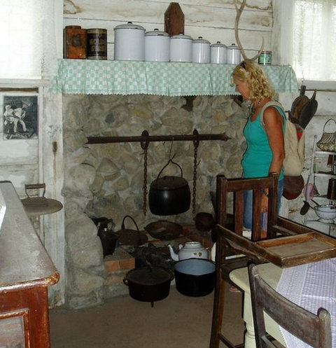 A Settlers Cottage - Accommodation Batemans Bay 2