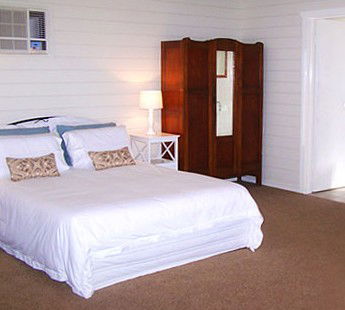 Cherry Lane Cottage - Accommodation Batemans Bay 2