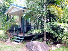 Finch Hatton QLD Accommodation Batemans Bay