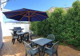 Koola Beach Apartments Bargara - Accommodation Batemans Bay 1