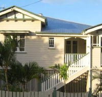 Eco Queenslander Holiday Home and BB - Accommodation Batemans Bay