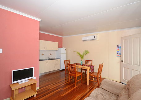 Ned Kellys Motel - Accommodation Batemans Bay 1