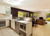 Best Western Plus Quarterdecks Retreat - Accommodation Batemans Bay 0