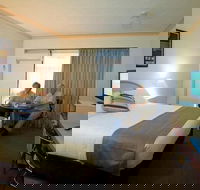 Longreach Motor Inn - Accommodation Batemans Bay