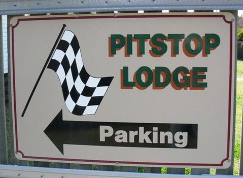 Pitstop Lodge Guesthouse And Bed And Breakfast - Accommodation Batemans Bay 3