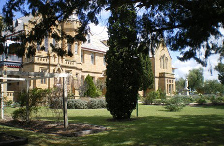 Abbey Of The Roses Boutique Heritage Guesthouse - Accommodation Batemans Bay 0