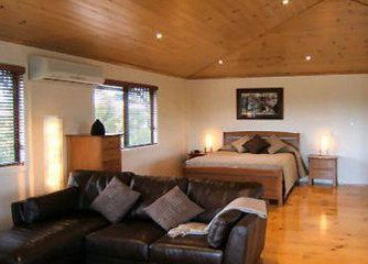 Scenic Rim View Cottages - Accommodation Batemans Bay 5