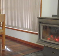 Wallaby Fiesta - Holiday Home - Accommodation Batemans Bay