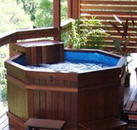 Ravensbourne Escape Tree Tops - Accommodation Batemans Bay