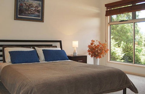 Ravensbourne Escape Kookaburra Kottage - Accommodation Batemans Bay 1