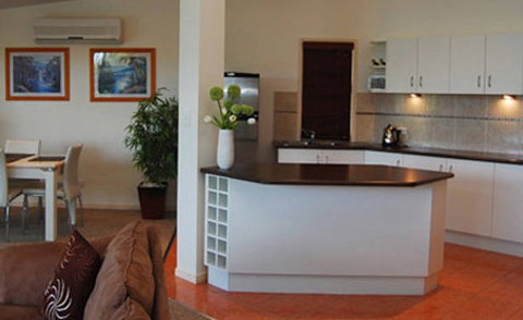 Ravensbourne Escape Kookaburra Kottage - Accommodation Batemans Bay 2