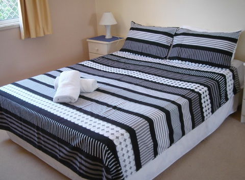 Le Lavandou Holiday Apartments - Accommodation Batemans Bay 1