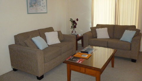 Le Lavandou Holiday Apartments - Accommodation Batemans Bay 5
