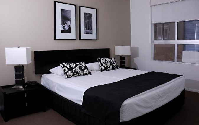 Varsity Lakes QLD Accommodation Batemans Bay