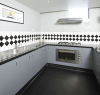 Sleep and Go Hotel Preston - Accommodation Batemans Bay
