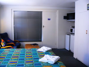 Albany View Street Lodge Bed And Breakfast And Art Studio - Accommodation Batemans Bay 1