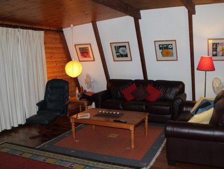 Green Leaves Cabin - Accommodation Batemans Bay 3