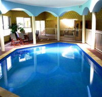 Inn the Tuarts Guest Lodge - Accommodation Batemans Bay