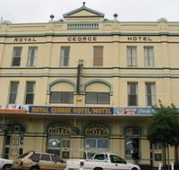 Royal George Motel Hotel - Accommodation Batemans Bay