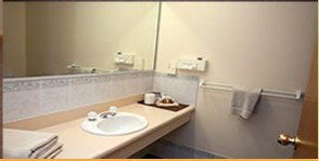 Comfort Inn Blue Shades - Accommodation Batemans Bay 4