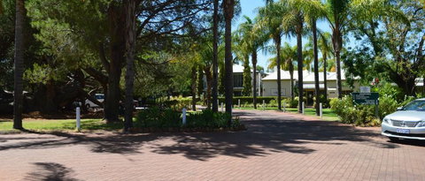 Swan Valley Oasis Resort - Accommodation Batemans Bay 2