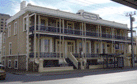 Backpackers Clermont QLD Accommodation Batemans Bay