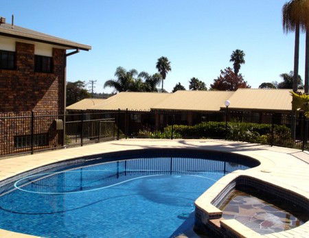 Comfort Inn Glenfield - Accommodation Batemans Bay 1