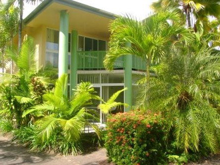 A Tropical Nite - Accommodation Batemans Bay 0