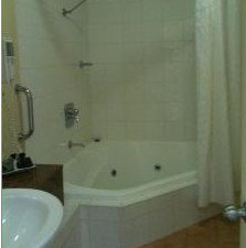 Golden Guitar Motor Inn - Accommodation Batemans Bay 4